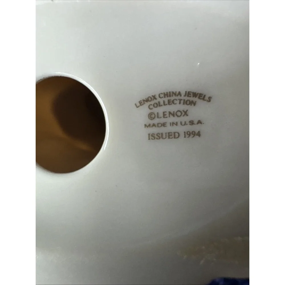 Lenox China‎ Jewels Santa with Scroll 7